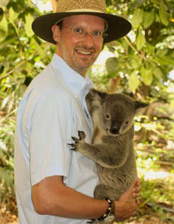 Laurent hugging a Koala